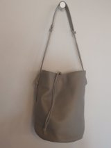 TIDI DAY AND AUGUST BUCKET BAG S